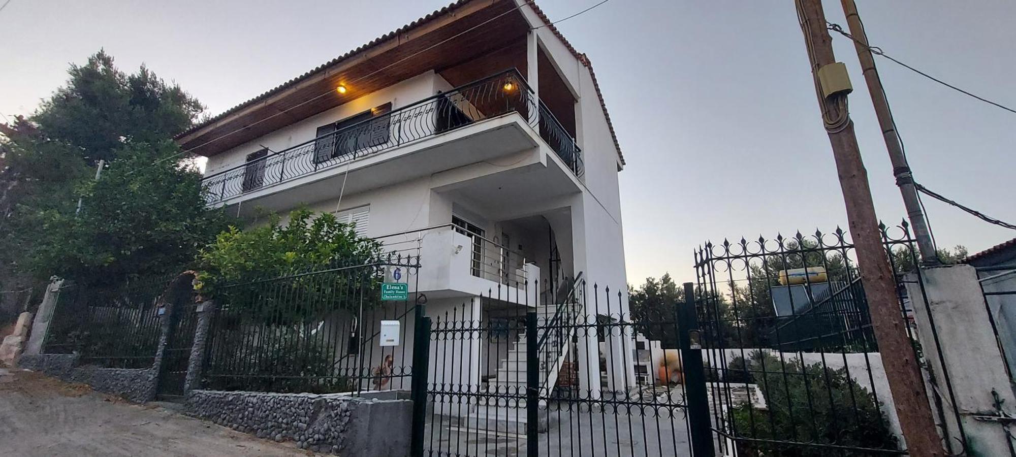 Elena'S Family House Daire Artemida  Dış mekan fotoğraf